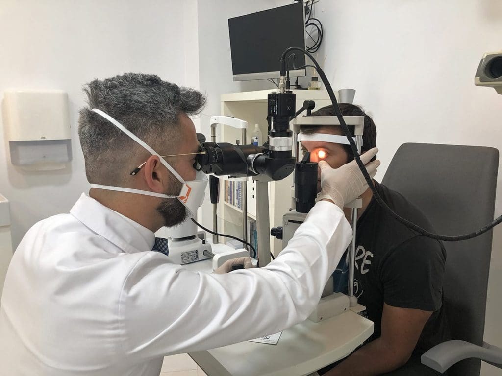 Prevención del coronavirus si usas lentillas-Lentes esclerales